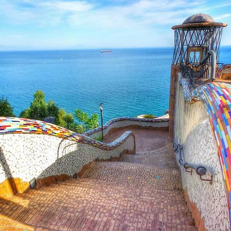 La Bomboniera B&B Amalfi Coast Vietri Luaran gambar
