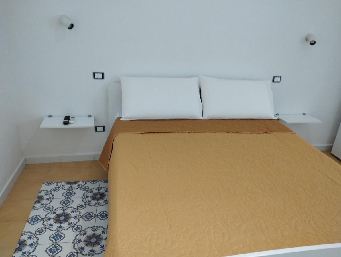 La Bomboniera B&B Amalfi Coast Vietri Luaran gambar