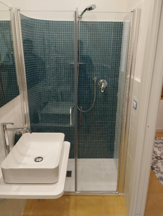La Bomboniera B&B Amalfi Coast Vietri Luaran gambar